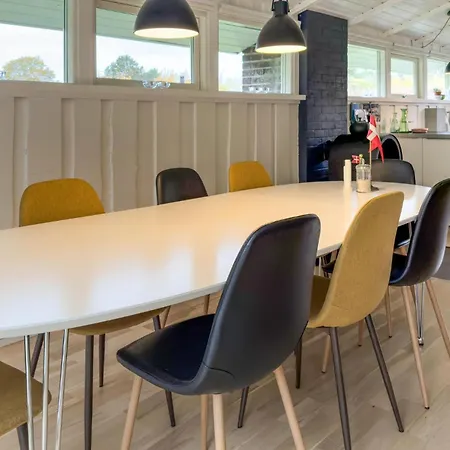 3 Bedroom Gorgeous In *