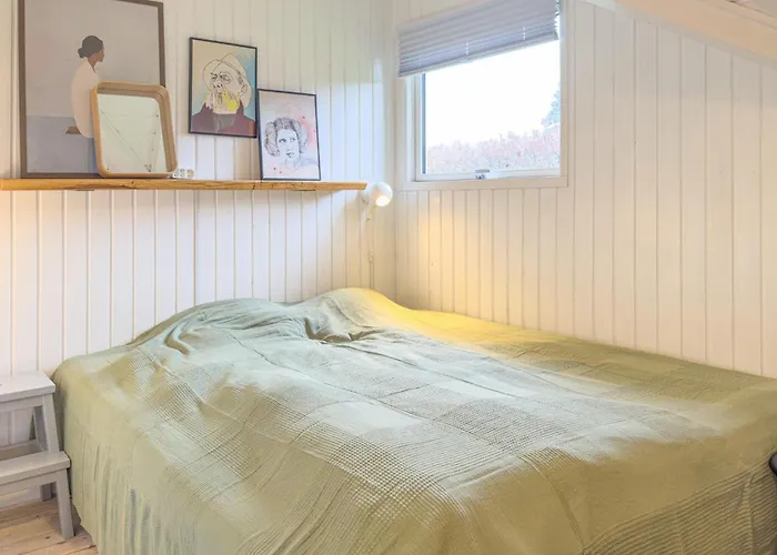3 Bedroom Gorgeous In Holiday home Knebel
